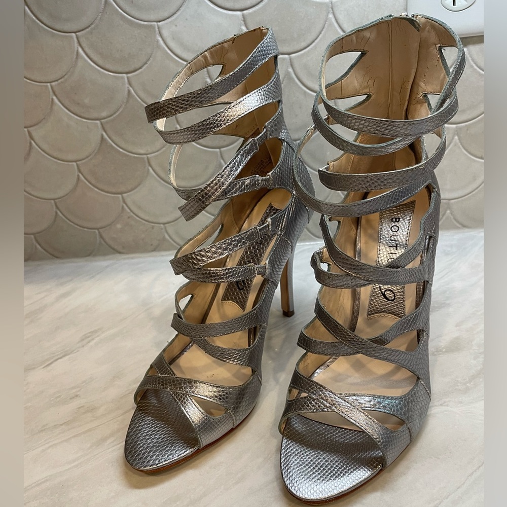 Boutique 9 Metallic Gladiator Sandals Size 7.5